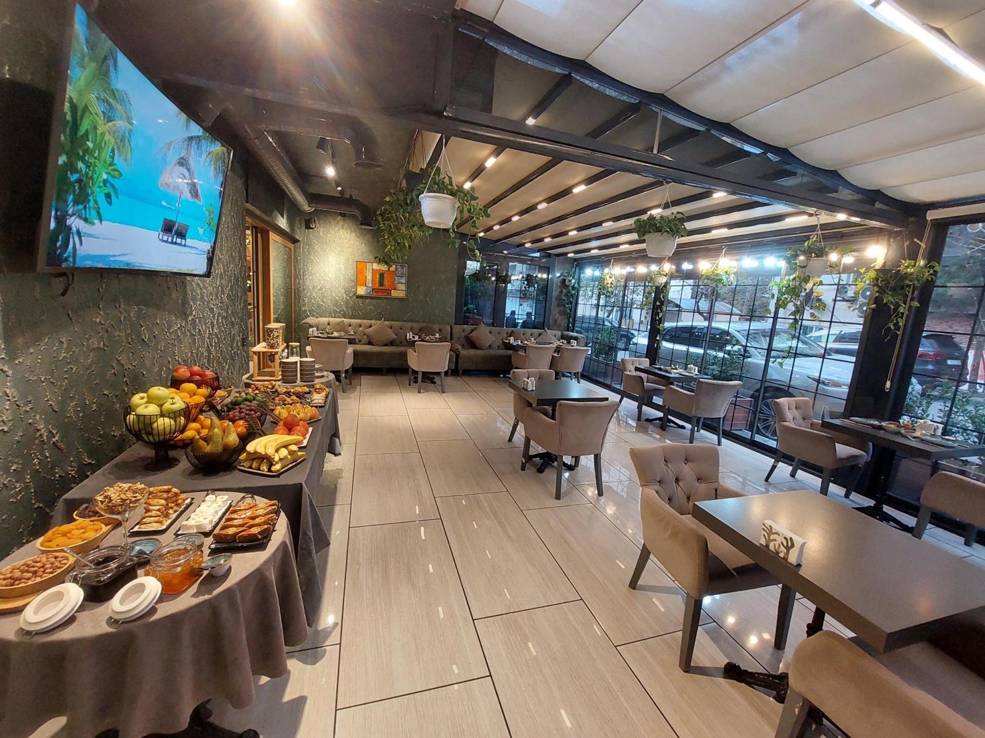 Home Boutique Hostel Baku Exterior photo